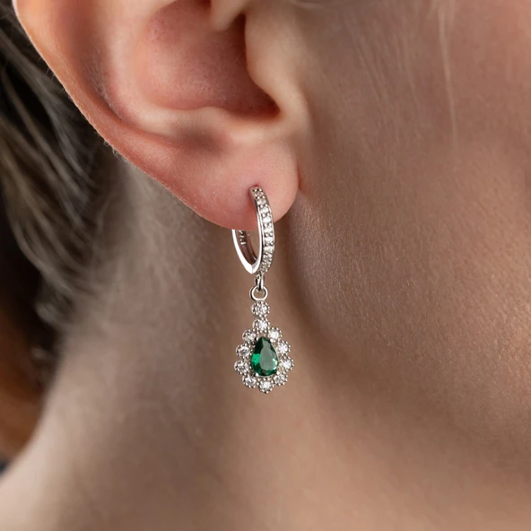 925 Ayar Gümüş Yeşil Damla Taşlı Küpe - Resim 5