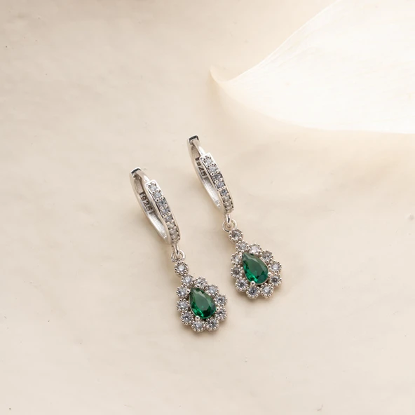 925 Ayar Gümüş Yeşil Damla Taşlı Küpe - Resim 4