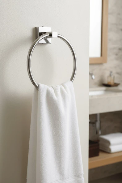Krom Yuvarlak Halka Havlu Askılığı – Kare Topuzlu, Krom Kaplama, Dayanıklı Metal Askı - (K-102) - KTK ürün görseli