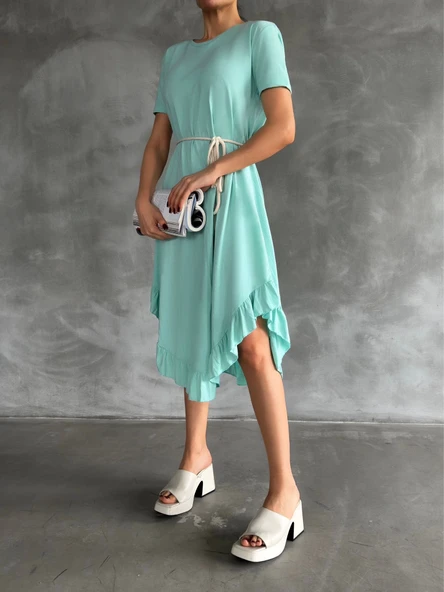 Kuşaklı elbise ürün görseli 1