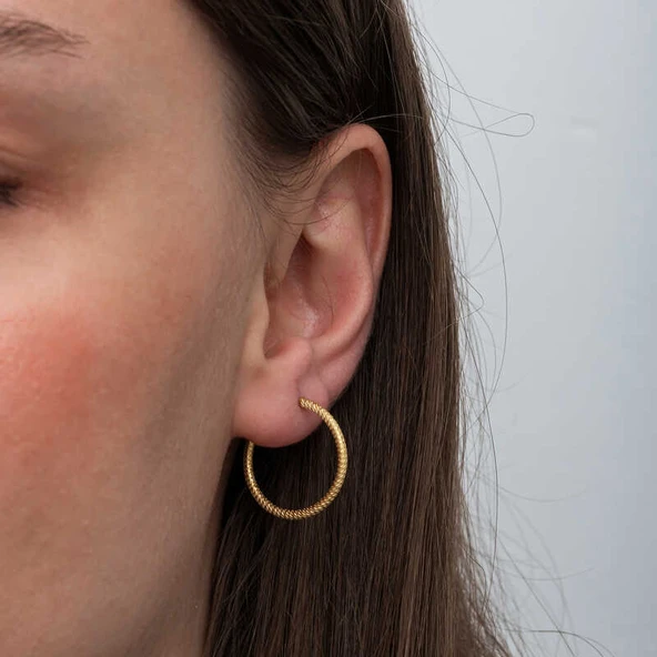 Gümüş Gold Kalemli Halka Kadın Küpe - Resim 4