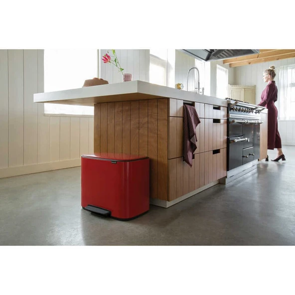 Brabantia Bo Passion Red Pedallı Çöp Kutusu 11+23lt - Resim 2