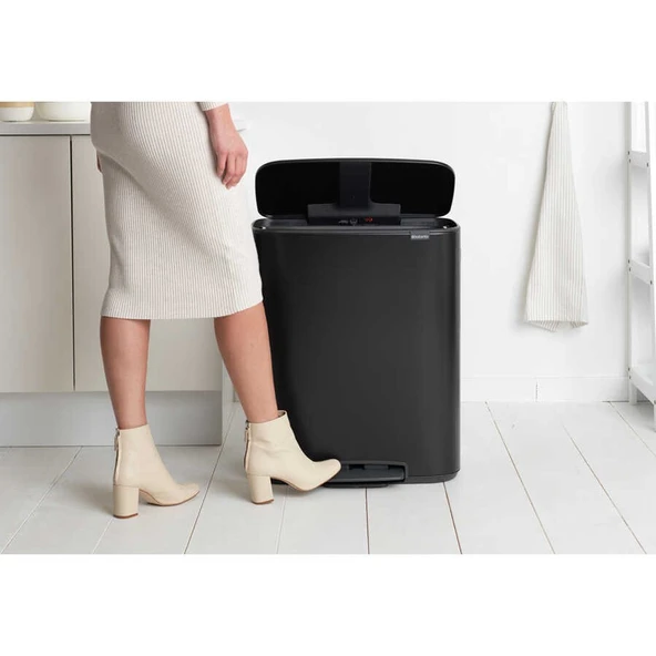 Brabantia Bo Matt Black Pedallı Çöp Kutusu 60l(plastik İç Kovalı) - Resim 7