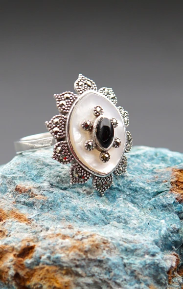 925 Ayar  Gümüş Kadın Sedef ve Oltu Taşı Yüzük sy00078 ürün görseli 1