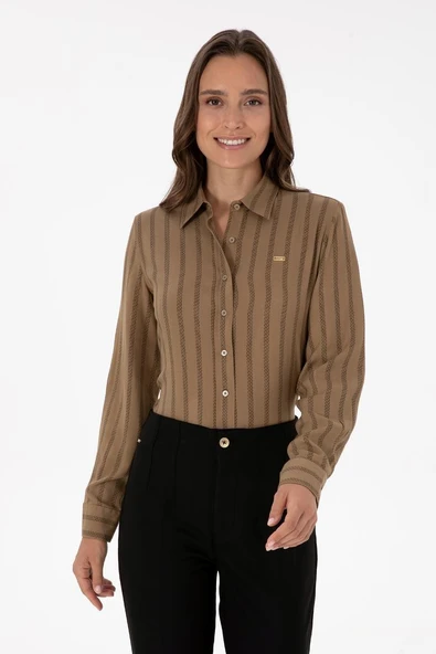 U.S. POLO ASSN. KADIN DOKUMA GOMLEK G082GL004-000-2239969 ürün görseli