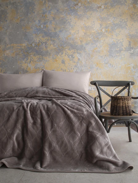 Çift Kişilik Mercy Vizon Embos Desen Battaniye