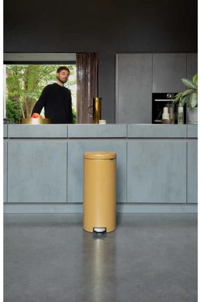 Brabantia Newıcon Warm Gold Pedallı Çöp Kutusu 30lt - Resim 4