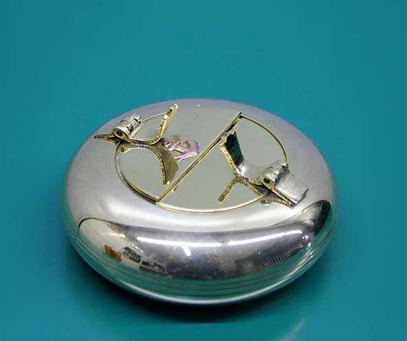 Pirinç Kapaklı Küllük Model 2 ürün görseli