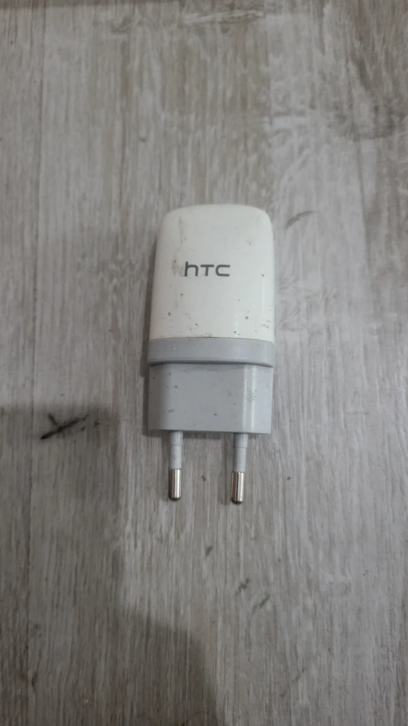 Htc sarj adaptörü orjinal ikinci el 1 A - Resim 2