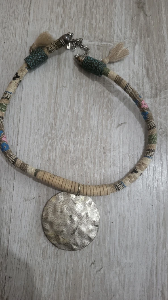 Kolye dekoratif ikinci el - 2