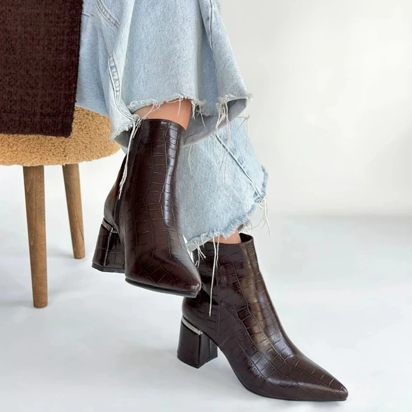 BİÇOMİ Meça Kahverengi Cilt Topuklu Bot - Resim 4