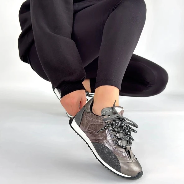 BİÇOMİ Ranu Platin Cilt Paraşüt Detaylı Bağcıklı Spor Ayakkabı - Resim 4