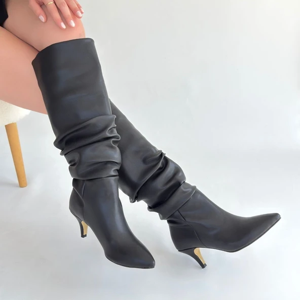 Zelya Siyah Cilt Topuklu Çizme ürün görseli 1