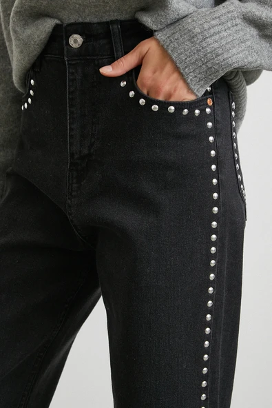 Taş İşlemeli Yüksek Bel Kesik Paça Jean Siyah - Resim 5