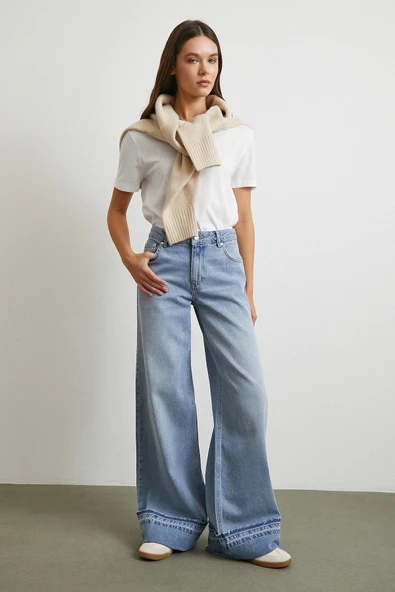 Paçası Katlamalı Geniş Paça Jean Buz Mavisi - Resim 2