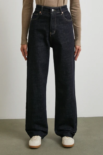 Yüksek Bel Kesik Boru Paça Jean Lacivert - Resim 5