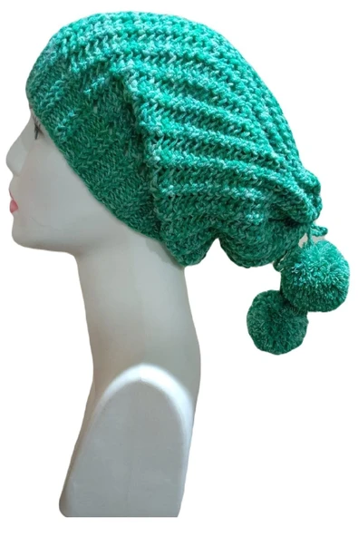 Kışlık Bere El Örgüsü Desenli Ponponlu Yumuşak Bayan Şapka - 2