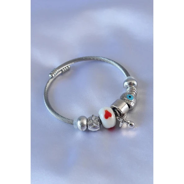 Kalp ve Nazar Boncuk Detaylı Charm Kadın Bileklik Vice-5353