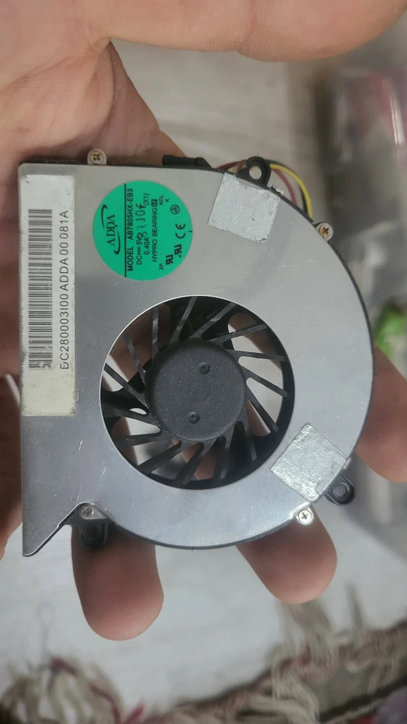 Cpu fan küçük 5 volt 3 pin ikinci el ürün görseli