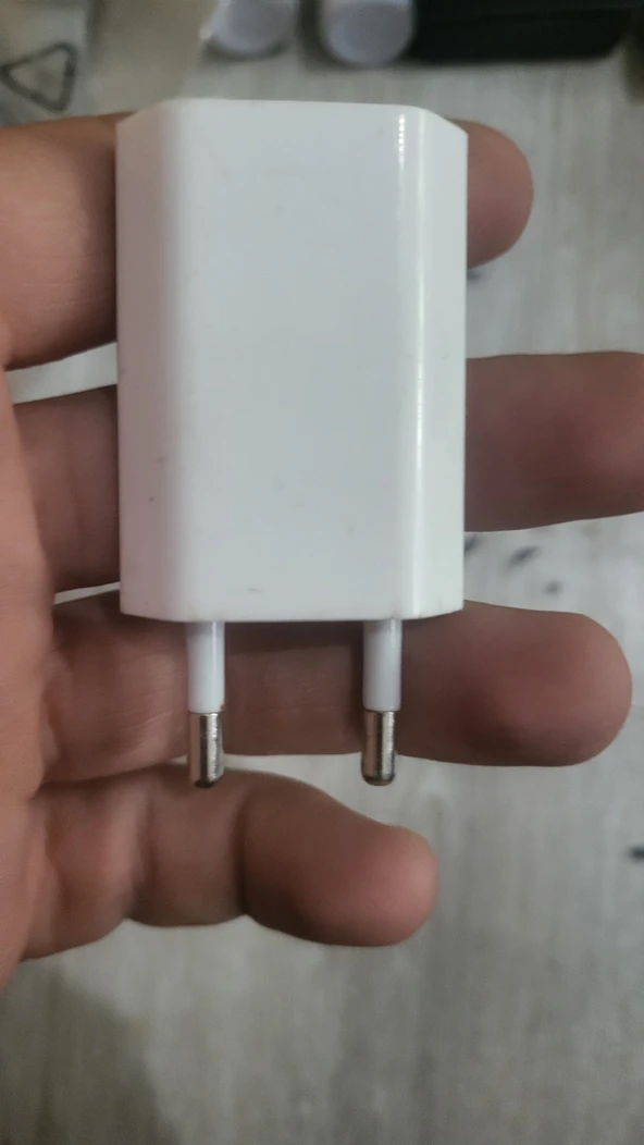Adaptör ince usb telefon Adaptörü ikinci el temiz ürün görseli