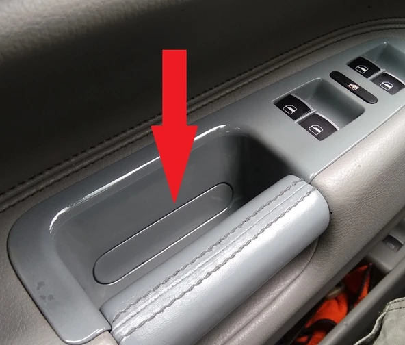 VOLKSWAGEN TOUAREG KAPI KOLU KAPAĞI SİYAH RENK ürün görseli 1