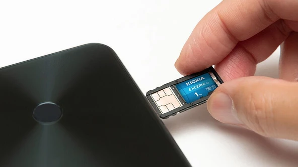 1TB KIOXIA EXCERIA G2 MICRO SDXC U3 V30 4K 100 MB/s LMEX2L001TG2 - 3