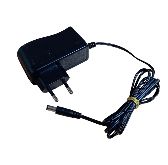 KL-WE120150-M KLEC 12V 1.5A 18W Modem ve Arduino Uyumlu Plastik Kasa Priz Tipi Adaptörü ürün görseli