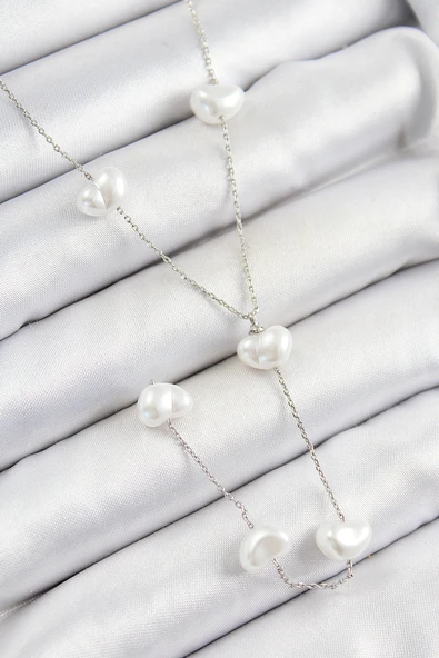 Pirinç İncili Kalp Figürlü Y Model Gümüş Renk Kadın Kolye