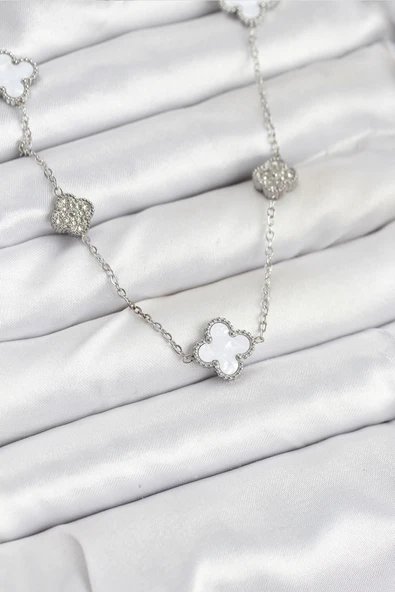 316L Çelik Zincir Gümüş Renk Beyaz ve Zirkon Taşlı Yonca Kadın Kolye ürün görseli 1