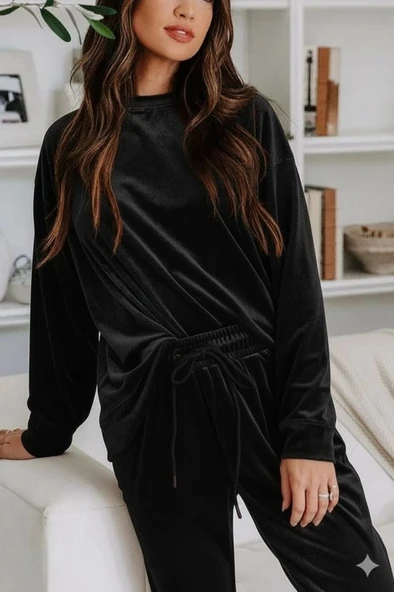 MDB Kadın Uzun Kollu Yuvarlak Yakalı Kadife Bluz Ve Pantolon Takım ürün görseli