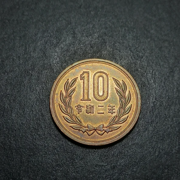 Escoines Koleksiyon 3996368f3ecf227e10 2020 Japonya 10Yen ÇİL eski yabancı madeni para - Resim 2