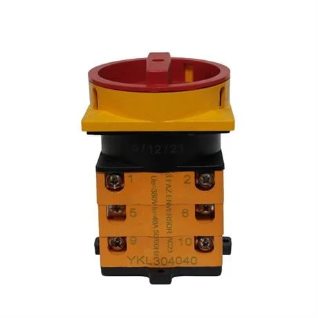 Opaş 3x40A 1-0-1 Kilitli Enversör Pako Şalter - YKL304040 ürün görseli 1