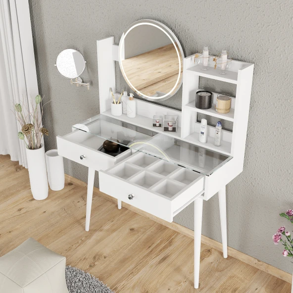 PARILTI MAKYAJ MASASI - 2