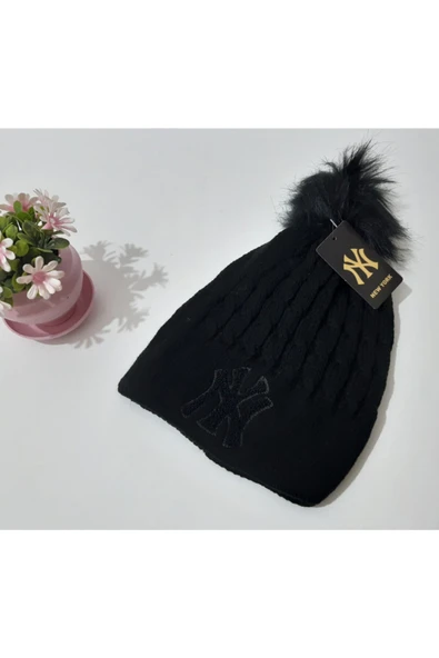 renkli çiçekler Kadın Bere Desenli Tilki Bere ürün görseli 1