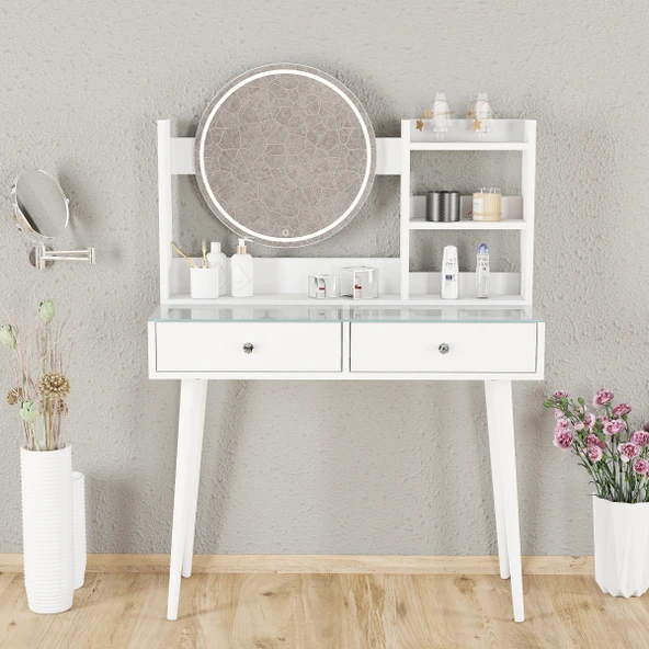 PARILTI MAKYAJ MASASI - 3