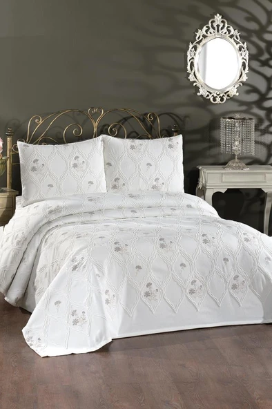 Abuda Nakışlı Şönil 3 Parça Çift Kişilik Yatak Örtüsü ürün görseli