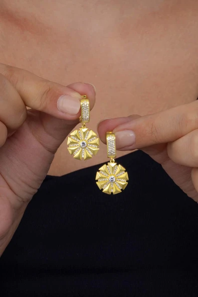 Gümüş Pazarım Altın kaplama Özel Tasarım 925 Ayar Gümüş Küpe - 2