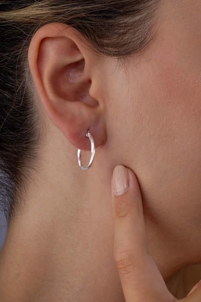 Gümüş Pazarım Burgu Model Rodyum Kaplama Kadın Gümüş Küpe - 2