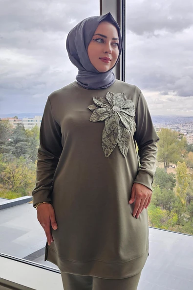 KADIN DİKME ÇİÇEK DETAYLI TESETTÜR TAKIM - Resim 2