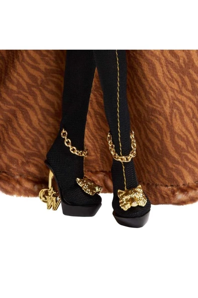 Clawdeen Wolf House of Wolf bebek, Şık kabanı ve özel aksesuarlarıyla JDR66 - 5