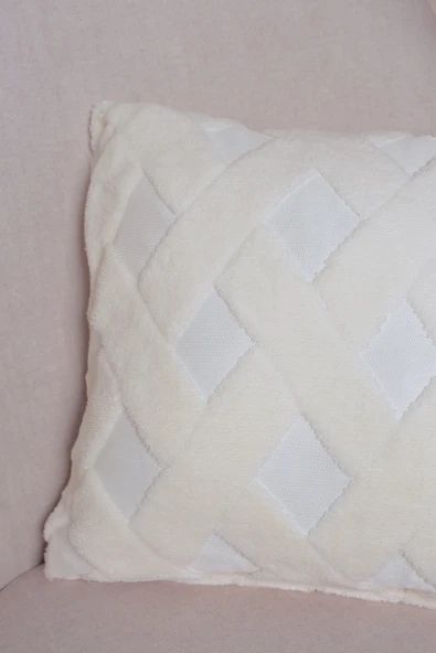 Cross | Welsoft Jakarlı Dekoratif Kırlent Kılıfı 43x43 - ZTCROSS EKRU - 2