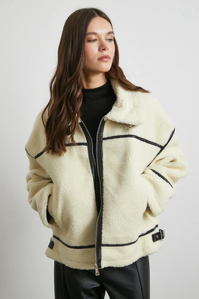 Ters Detay Lamine Biker Ceket Krem ürün görseli 1