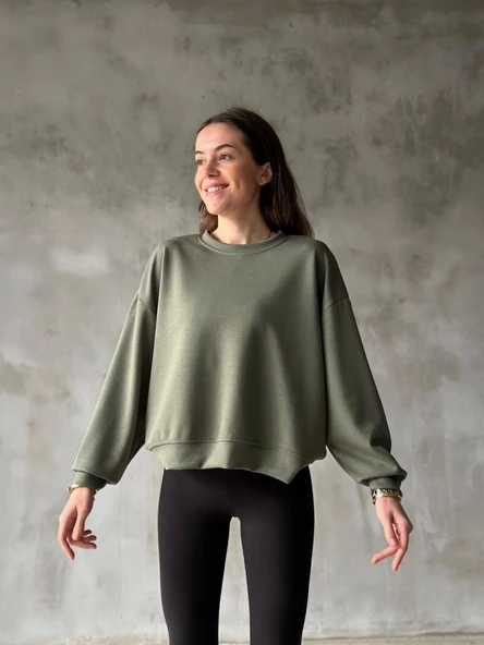 Osy Modal Yumuşak Dokulu Kumaş Bisiklet Yaka Oversize Sweatshirt - Haki ürün görseli