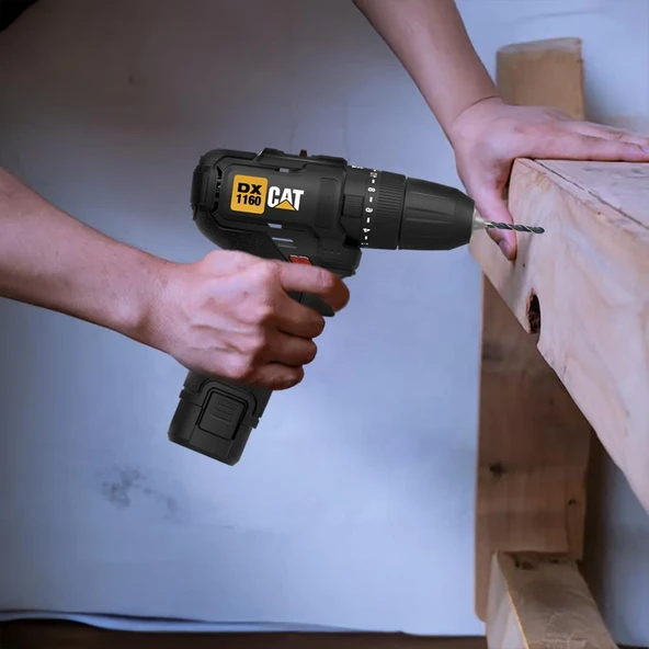CAT DX1160 12Volt/2.0Ah Li-ion Çift Akülü Kömürsüz Profesyonel Şarjlı Darbeli Matkap + DA01901 32 Parça Aksesuar Seti - 4