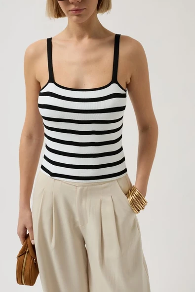 Çizgili Askılı Bluz - Resim 4