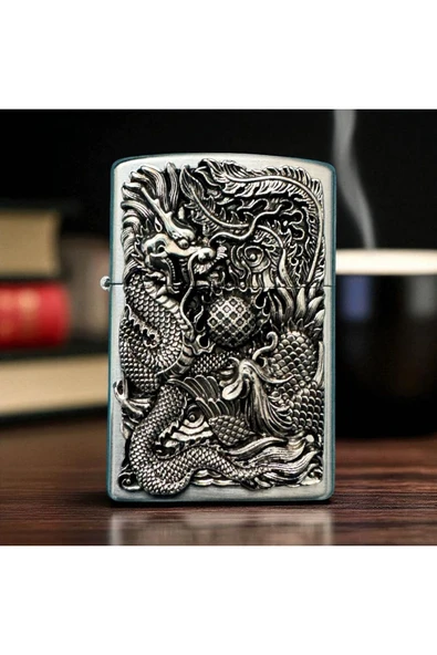 M Mazzanti Kabartmalı Şık Benzinli Çakmak - Resim 2