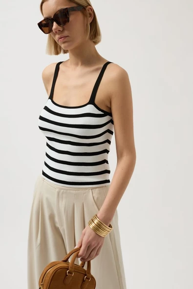 Çizgili Askılı Bluz ürün görseli 1