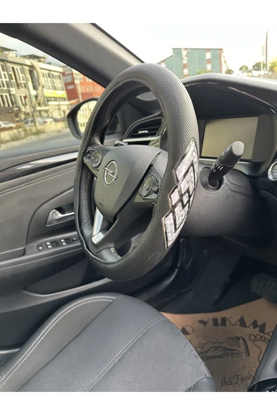 Geçmeli Direksiyon Kılıfı Fosforlu Baklava Gümüş