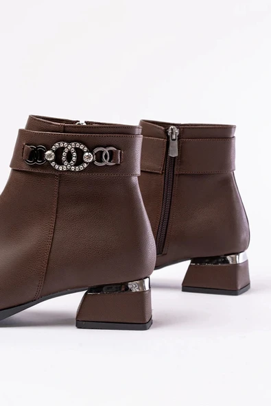 RM-502 Kahverengi Toka Aksesuarlı Topuklu Fermuarlı Günlük Kadın Bot - Resim 3