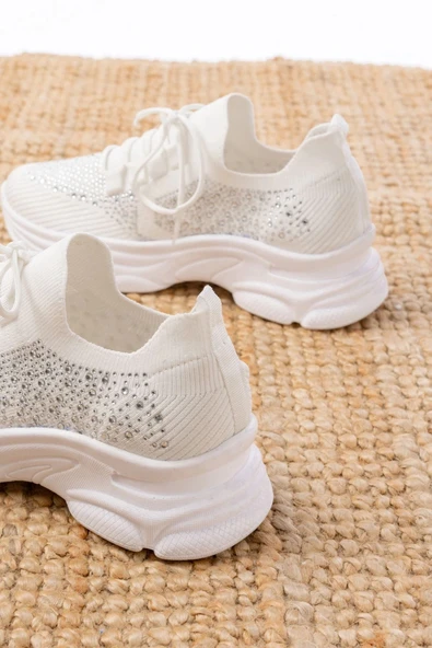 3002  Beyaz Bağcıklı Fileli Taş Aksesuarlı Günlük Spor Ayakkabı - Resim 5